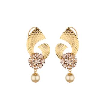 Gold agate danglers-drops 1