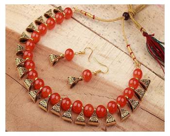 Exotic Orange Beaded Gold Plated Wedding Jewellery Choker Necklace Set for Women 1