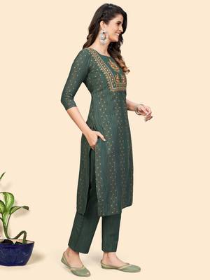 Print & Embroidered Straight Cotton Sea Green Stitched Kurta Pant With Dupatta 6