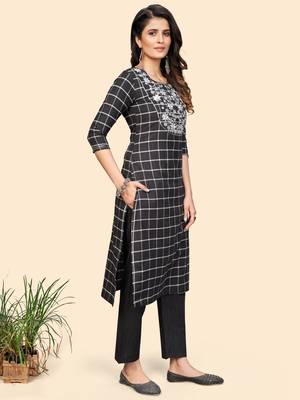 Printed & Embroidered Straight Cotton Black Stitched Kurta Pant With Dupatta 6