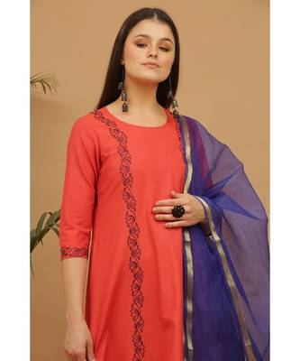 Kaanchie Nanggia Red Embroidered Cotton Kurta Pant Dupatta Set 4