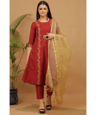 Kaanchie Nanggia Maroon Embroidered Cotton Kurta Pant Dupatta Set 1