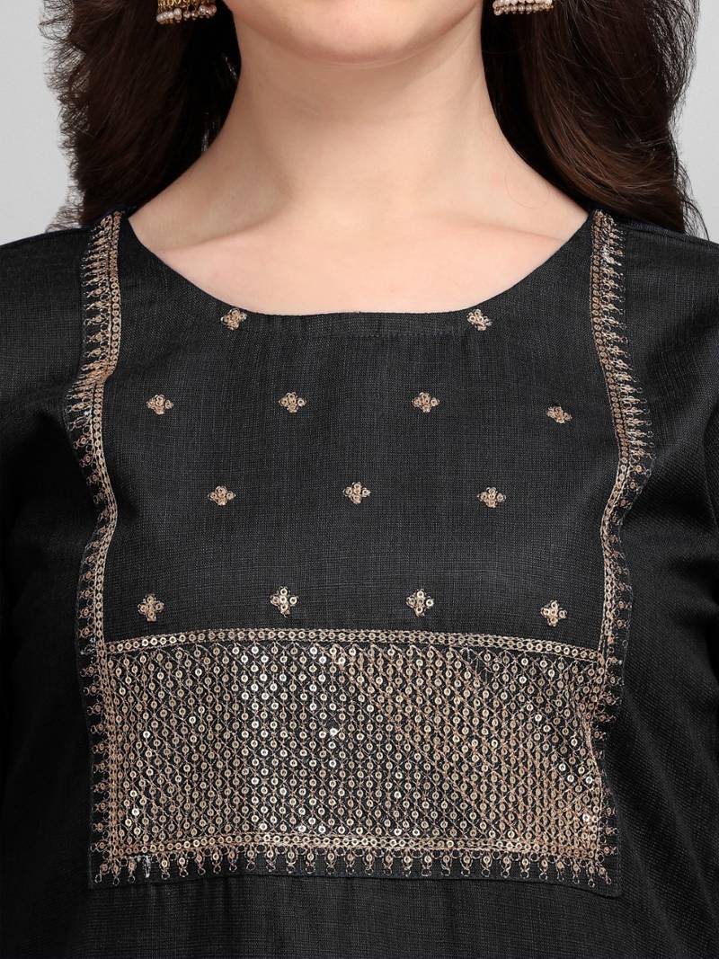 VredeVogel Black Embroidered Kurta Pant With chanderi dupatta