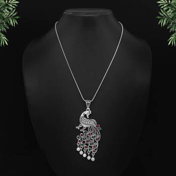 Maroon necklaces 1