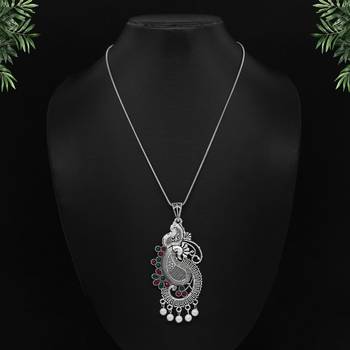 Maroon necklaces 1