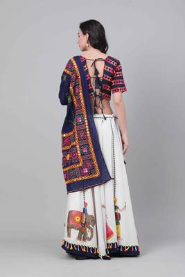 Shubhkala  Off White Blue Embroidered Cotton Navratri Dandiya Raas Garba Semi Stitched Lehenga Choli 2