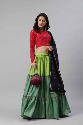 SHUBHKALA green cotton embroidered   Choli Blouse with   Lehenga Ghagra with    Dupatta 5