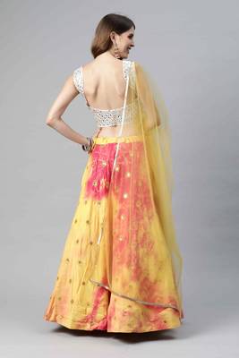 SHUBHKALA yellow cotton printed   Choli Blouse with   Lehenga Ghagra with    Dupatta 2