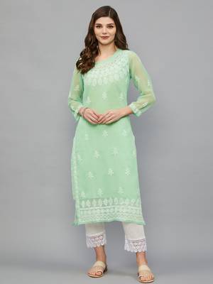 ETHNAVA WOMEN'S CHIKANKARI HAND EMBROIDERED GEORGETTE STRAIGHT KURTA WITH SLIP 1