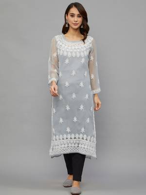 ETHNAVA WOMEN'S CHIKANKARI HAND EMBROIDERED GEORGETTE STRAIGHT KURTA WITH SLIP 1