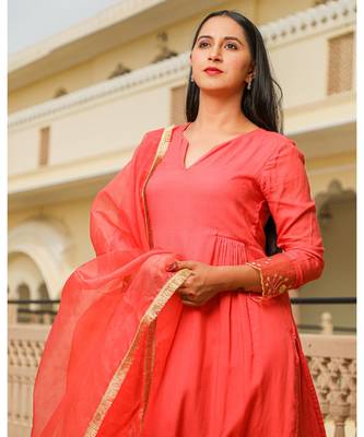 Coral Embroidery Modal Suit Set 4