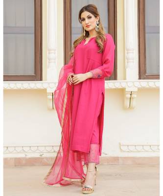 Magenta Embroidery Modal Suit Set 3