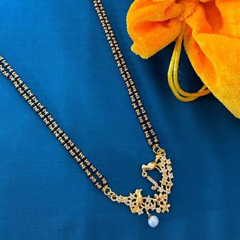 Gold mangalsutra 1