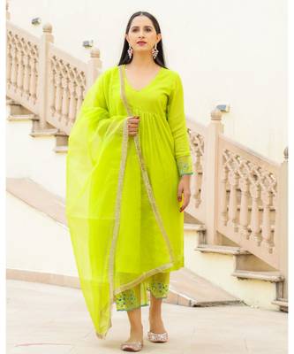 Green Embroidery Modal Suit Set 1