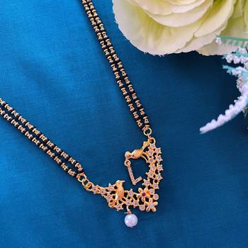 Gold mangalsutra 1