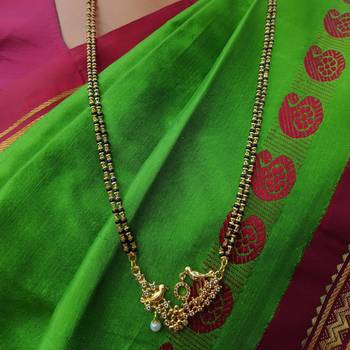 Gold mangalsutra 2
