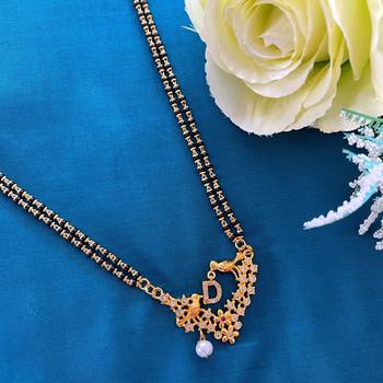 Gold mangalsutra 1
