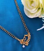 Gold mangalsutra