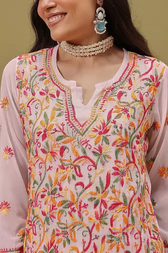 Hand Embroidered White Faux Georgette Lucknow Chikankari Women Kurta With Slip