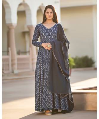 Indigo Long Kurta with Dupatta 1