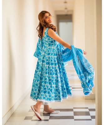 Turquoise Dabu Print Cotton Anarkali Dress Set 4