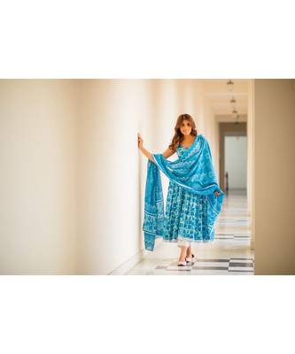 Turquoise Dabu Print Cotton Anarkali Dress Set 5