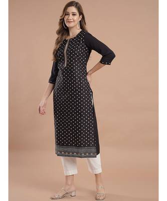 Raghaw Women's Crepe straight digital printed kurta 3