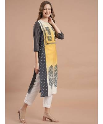 Raghaw Women's Crepe straight digital printed kurta 4