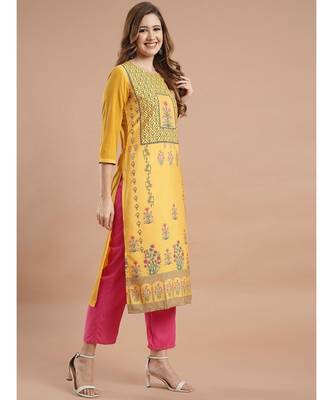 Raghaw Women's Crepe straight digital printed kurta 4
