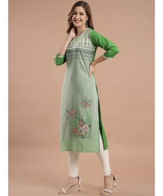 Raghaw Women's Crepe straight digital printed kurta 3