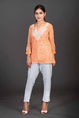 Peach Georgette Cotton  3/4th Sleeves Lucknowi Chikankari Womens Kurta With Slip 3