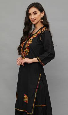 Ethnava Women's Lucknowi Chikankari Hand Embroidered Cotton Straight Kurta 4
