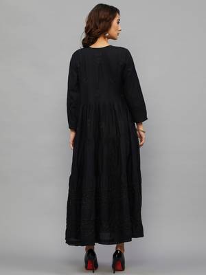 Ethnava Women's Lucknowi Chikankari Hand Embroidered Cotton Anarkali Kurta 2