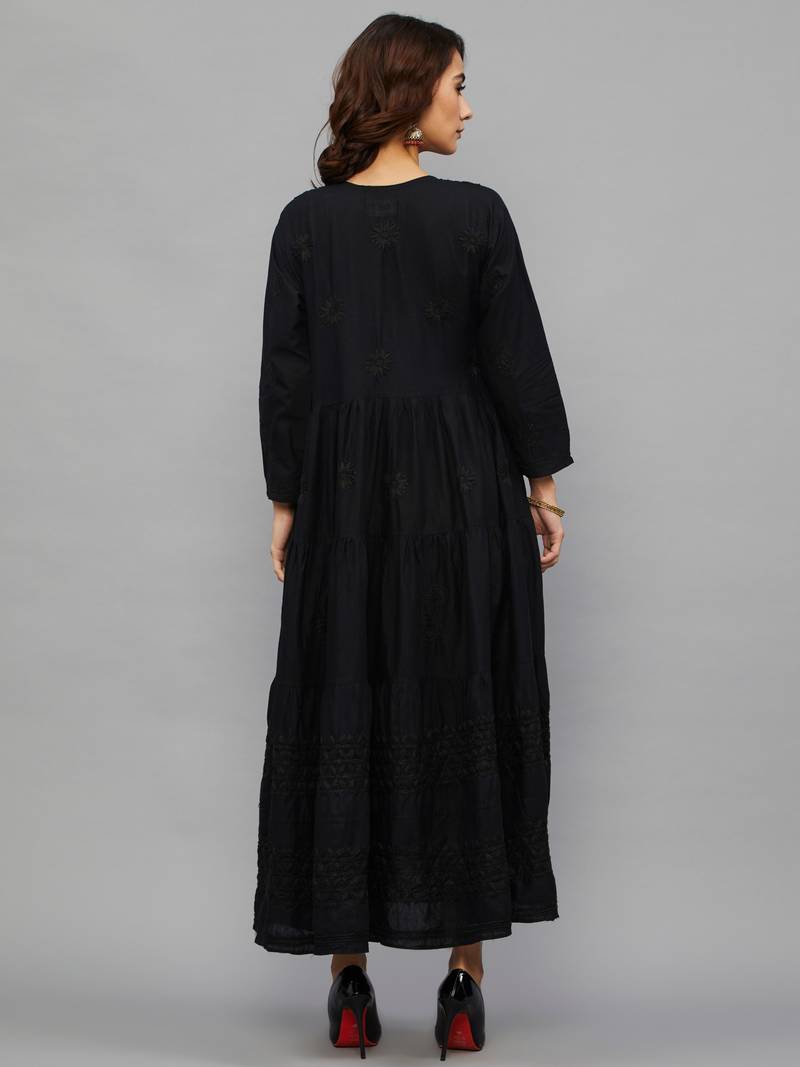 Ethnava Women's Lucknowi Chikankari Hand Embroidered Cotton Anarkali Kurta