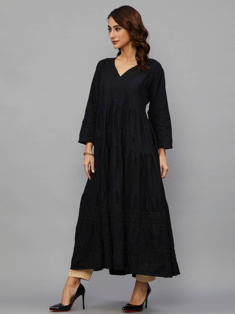 Ethnava Women's Lucknowi Chikankari Hand Embroidered Cotton Anarkali Kurta