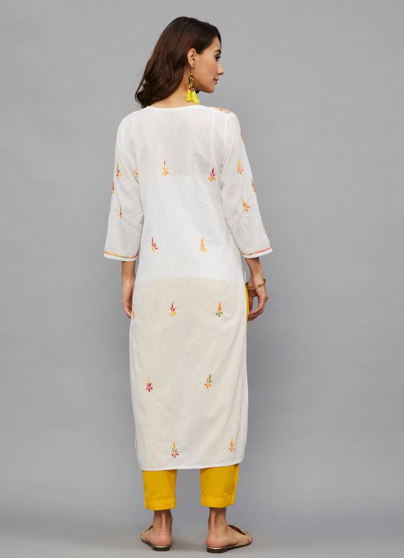 Ethnava Women's Chikankari Hand Embroidered Cotton Straight Kurta