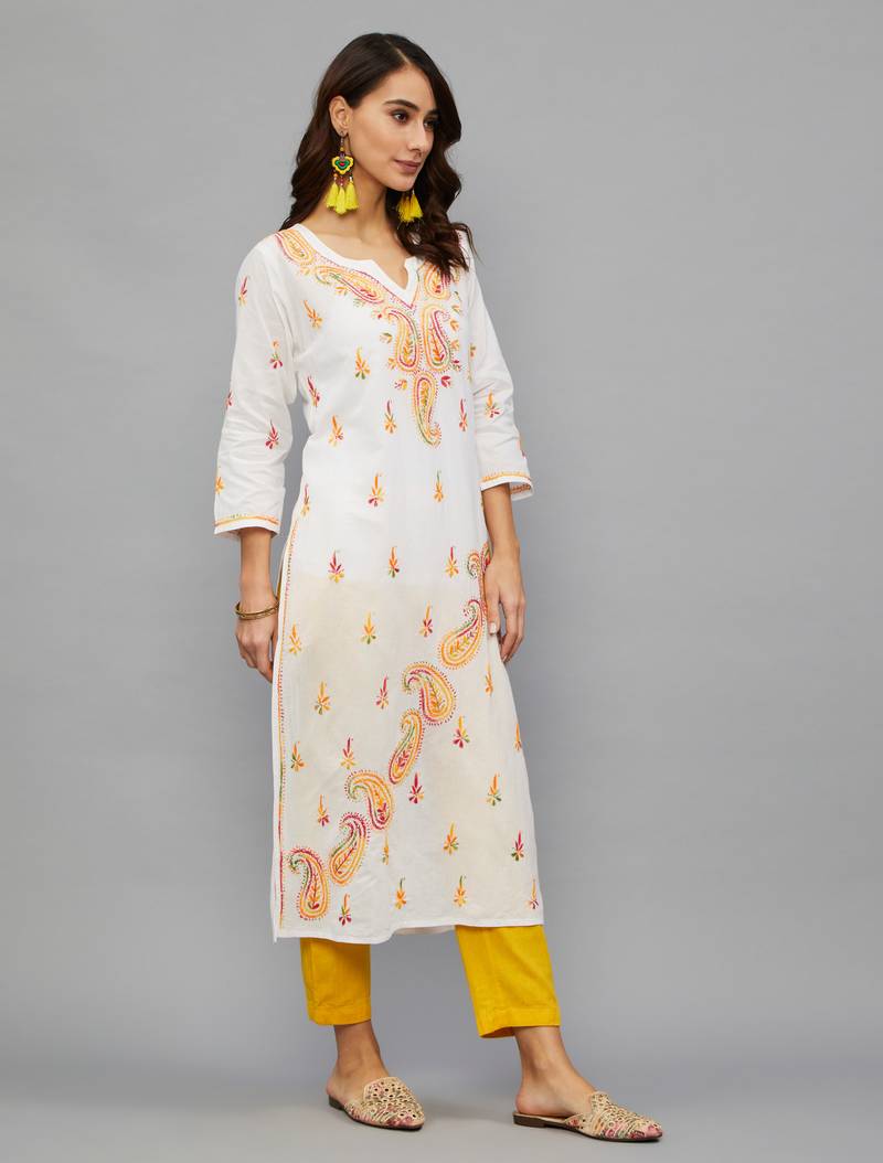 Ethnava Women's Chikankari Hand Embroidered Cotton Straight Kurta