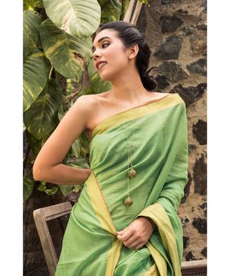 gold plated Wamika Green Necklaces 1