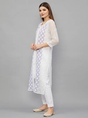 Ethnava Women's Chikankari Hand Embroidered Georgette Frontslit Kurta With Slip 5