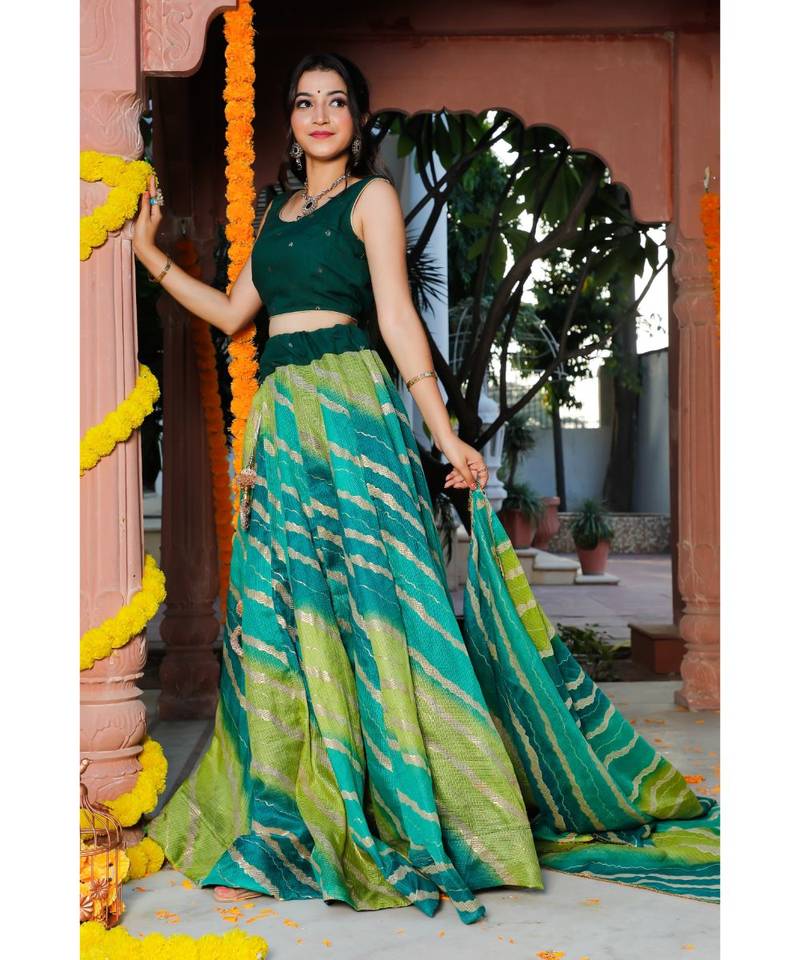 Green Blue Leheriya Lehenga & Dupatta with Unstitched Blouse