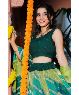 Green Blue Leheriya Lehenga & Dupatta with Unstitched Blouse 4