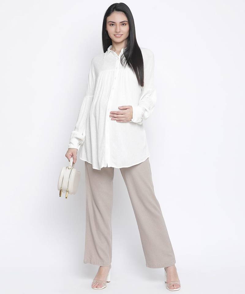 Gizzling white maternity shirt