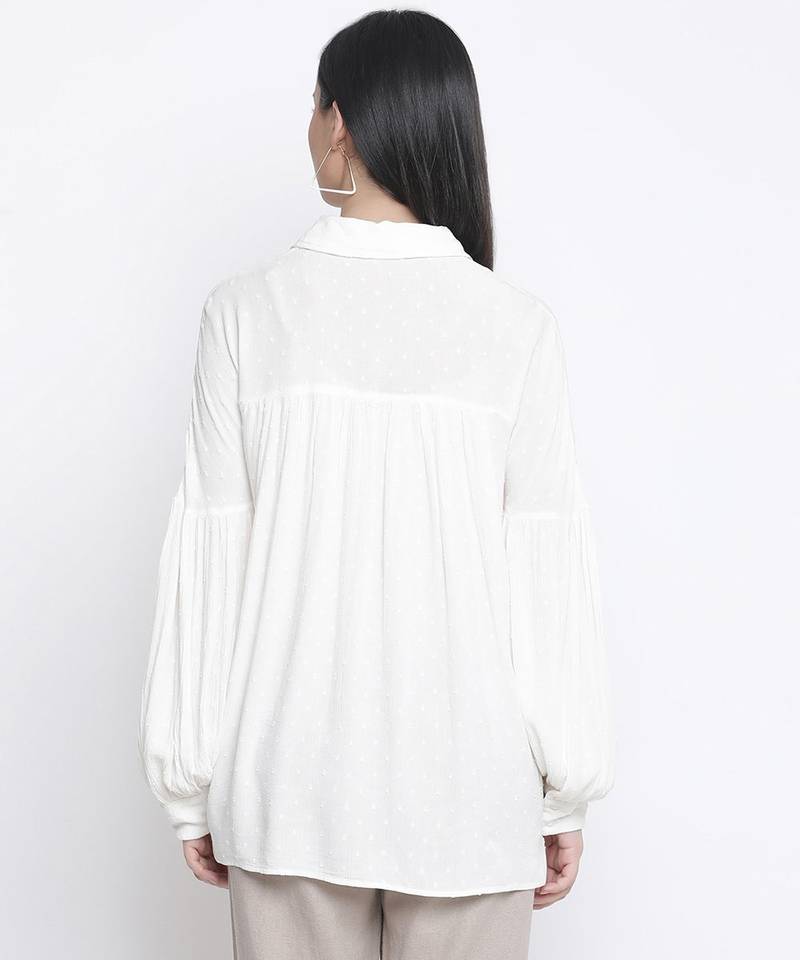 Gizzling white maternity shirt