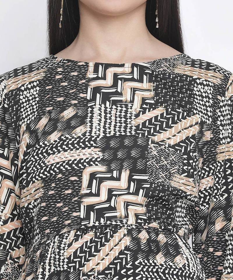 Canva unstructured print  with feeding zip maternity dress