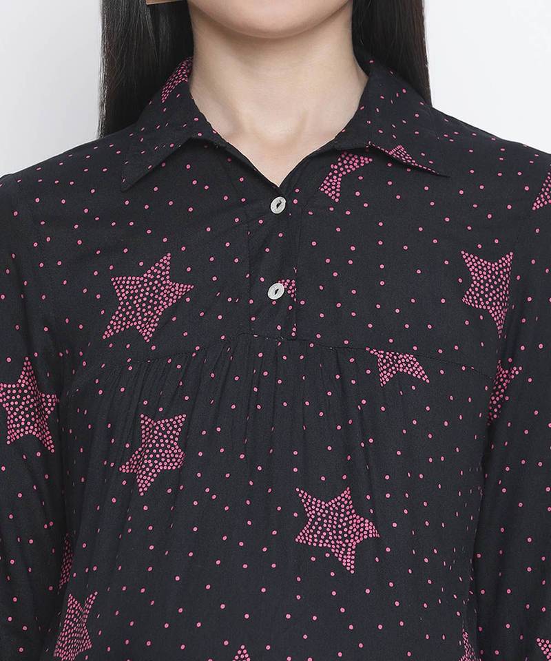 Wowz star print maternity dress