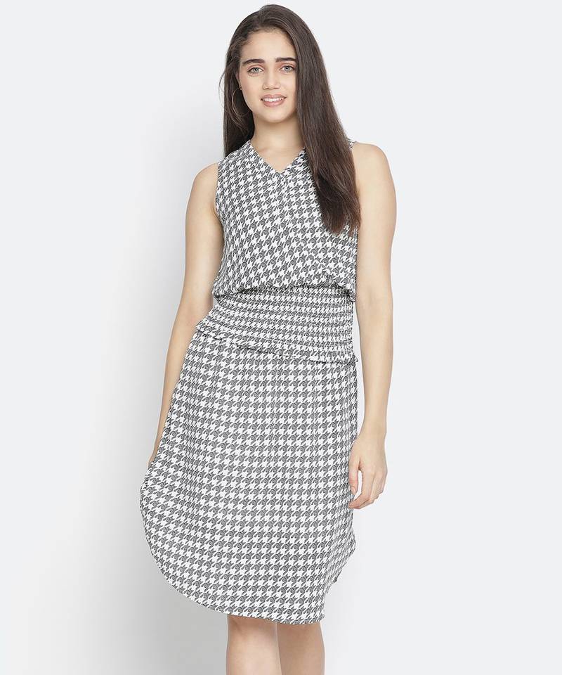 Drums of heaven check print smocked womem dress