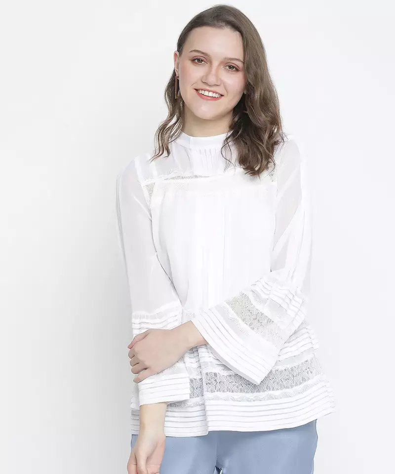 Starey white elegant women lace top