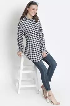 Check mezz button-down women tunic