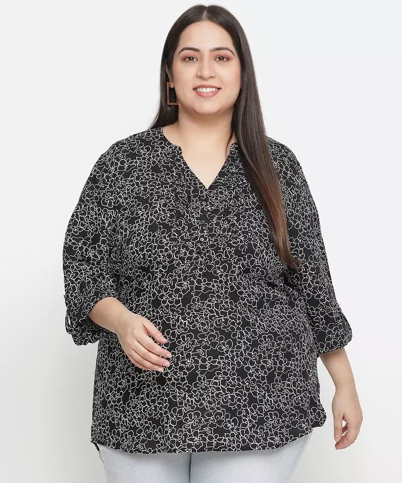 Magnectic black floral print plus zie women top