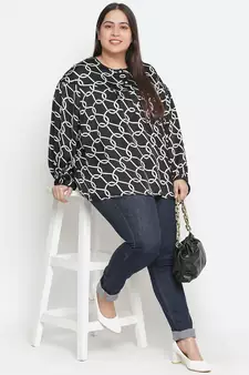 Avant Garade chain print plus size women top